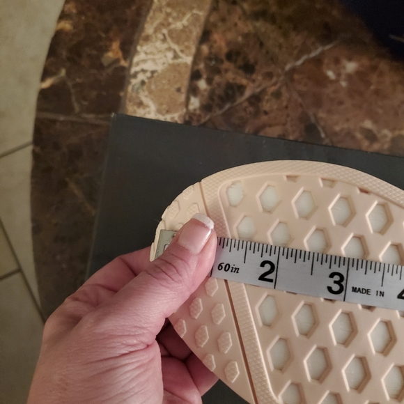 Adidas NMB R1 Womens Sneakers  Orginal White Rose Pink Teal  Limited Edition - Picture 10 of 12